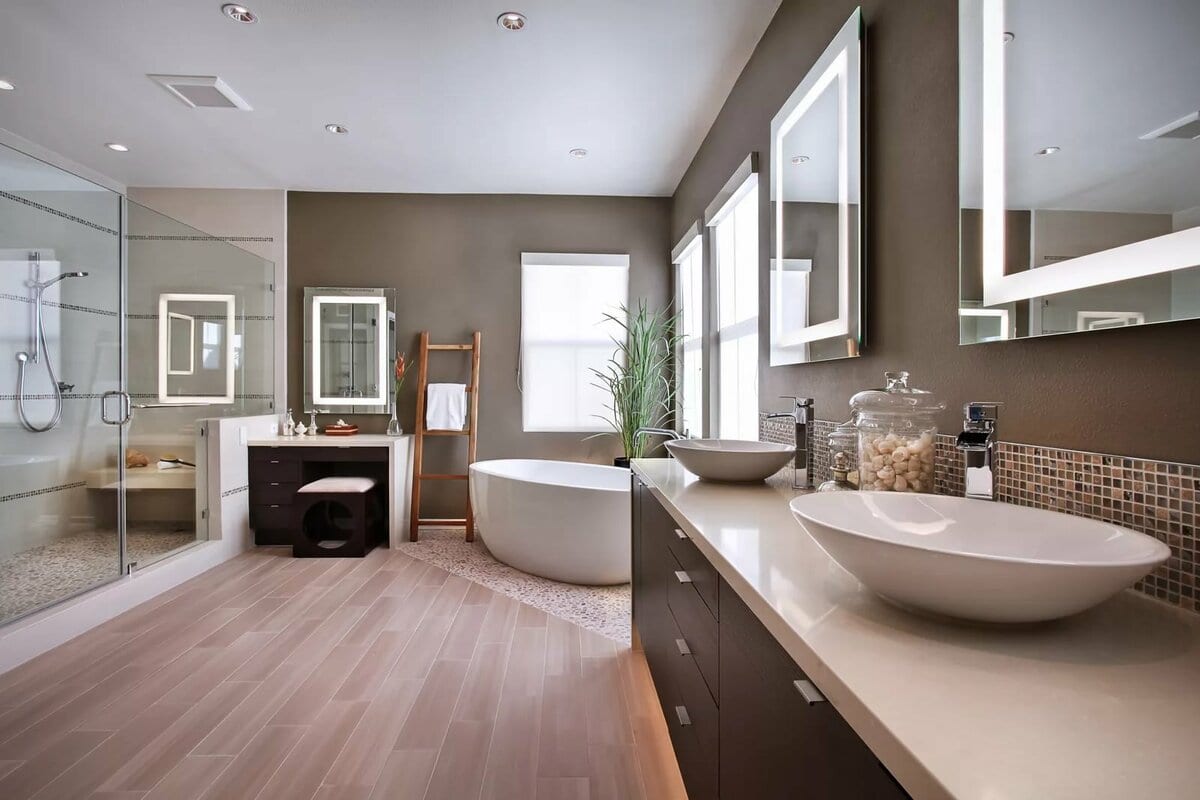 What Are The Popular Bathroom Remodeling Trends This Year in Santa Ana